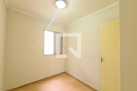 Quarto 1 de apartamento para alugar com 2 quartos, 52m² em Sítio Pinheirinho, São Paulo