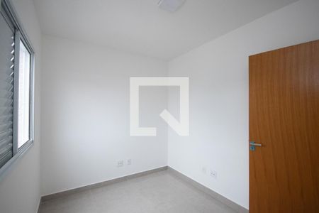 Quarto 2 de apartamento para alugar com 2 quartos, 35m² em Vila Maria Baixa, São Paulo