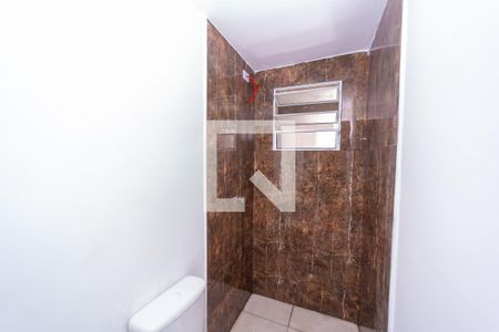 Banheiro de casa para alugar com 1 quarto, 40m² em Jardim Penha, São Paulo