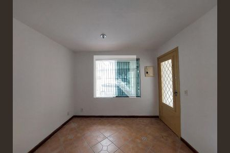 Sala de casa à venda com 3 quartos, 150m² em Jardim Alzira, São Paulo