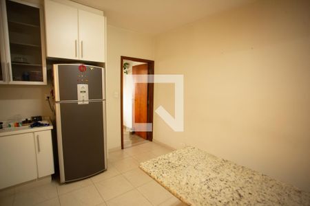 Casa à venda com 3 quartos, 200m² em Vila Amalia (zona Norte), São Paulo