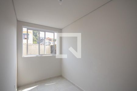 Quarto 2 de apartamento para alugar com 2 quartos, 38m² em Vila Maria Alta, São Paulo