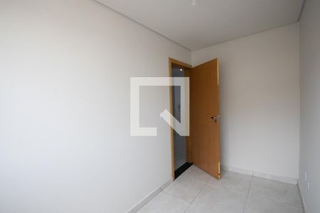 Quarto 1 de apartamento para alugar com 2 quartos, 38m² em Vila Maria Alta, São Paulo