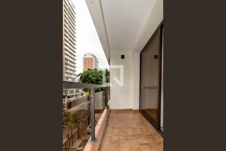 Sacada de apartamento à venda com 2 quartos, 74m² em Itaim Bibi, São Paulo