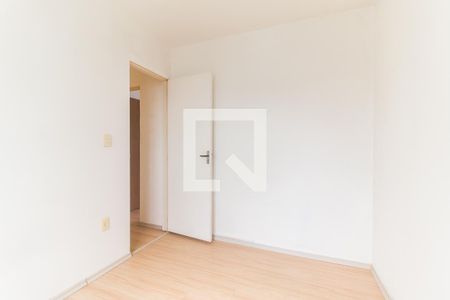 Quarto 1 de apartamento para alugar com 2 quartos, 47m² em Jardim Itamarati, Poá