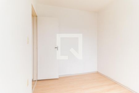 Quarto 1 de apartamento para alugar com 2 quartos, 47m² em Jardim Itamarati, Poá