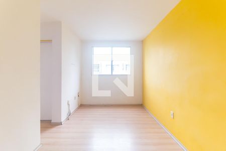 Sala de apartamento para alugar com 2 quartos, 47m² em Jardim Itamarati, Poá