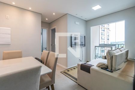 Sala de apartamento à venda com 2 quartos, 52m² em Alphaville Empresarial, Barueri