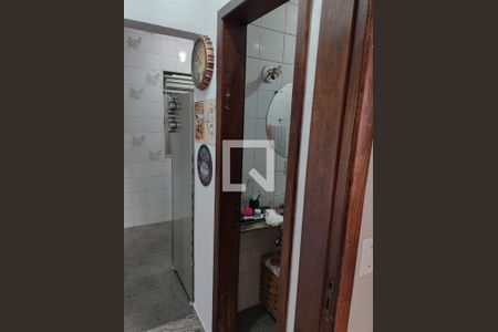 Corredor de casa à venda com 2 quartos, 80m² em Nova Cachoeirinha, Belo Horizonte