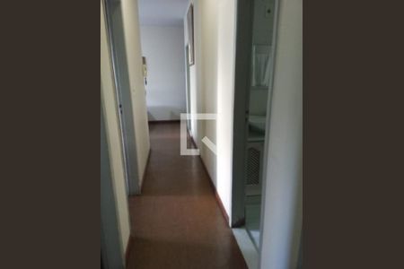 Corredor de apartamento à venda com 3 quartos, 75m² em Vila Cloris, Belo Horizonte