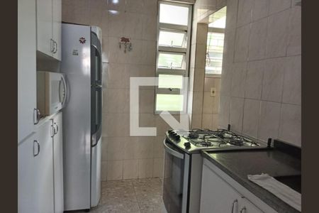 Cozinha de apartamento à venda com 3 quartos, 75m² em Vila Cloris, Belo Horizonte