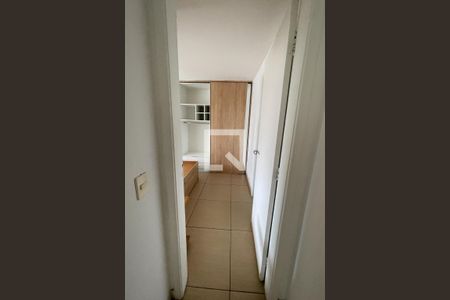 Quarto 2 de apartamento para alugar com 2 quartos, 175m² em Jardim Vinte E Cinco de Agosto, Duque de Caxias