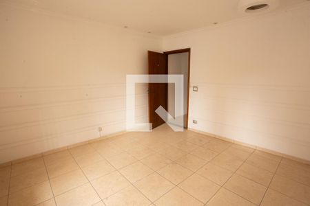 Quarto 1 de casa para alugar com 4 quartos, 145m² em Vila Romero, São Paulo