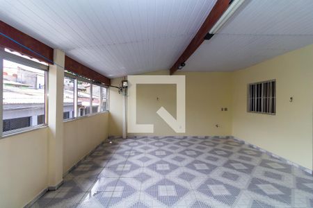 Varanda de casa à venda com 4 quartos, 208m² em Parque Residencial Oratorio, São Paulo