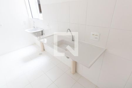 Apartamento para alugar com 40m², 2 quartos e 1 vaga Apartamento para alugar com 40m², 2 quartos e 1 vagaCozinha e Área de Serviço