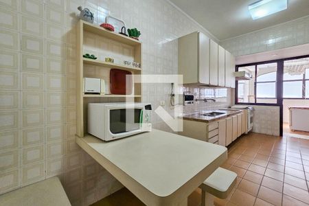 Apartamento para alugar com 190m², 3 quartos e 1 vaga Apartamento para alugar com 190m², 3 quartos e 1 vagaCozinha