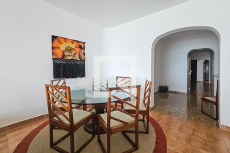 Apartamento para alugar com 190m², 3 quartos e 1 vaga Apartamento para alugar com 190m², 3 quartos e 1 vagaSala