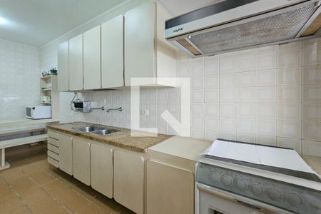 Apartamento para alugar com 190m², 3 quartos e 1 vaga Apartamento para alugar com 190m², 3 quartos e 1 vagaCozinha