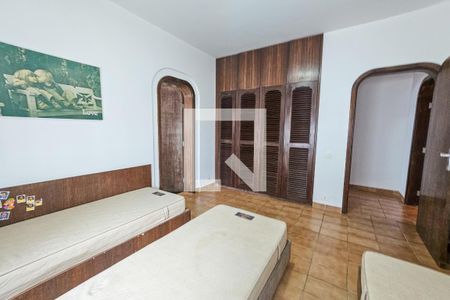 Apartamento para alugar com 190m², 3 quartos e 1 vaga Apartamento para alugar com 190m², 3 quartos e 1 vagaSuíte 2