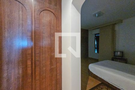 Apartamento para alugar com 190m², 3 quartos e 1 vaga Apartamento para alugar com 190m², 3 quartos e 1 vagaSuíte 3