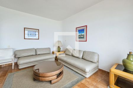 Apartamento para alugar com 190m², 3 quartos e 1 vaga Apartamento para alugar com 190m², 3 quartos e 1 vagaSala