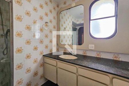 Apartamento para alugar com 190m², 3 quartos e 1 vaga Apartamento para alugar com 190m², 3 quartos e 1 vagaBanheiro da Suíte 3