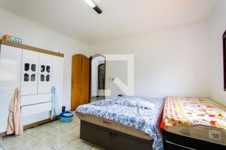 Casa à venda com 3 quartos, 360m² em Jardim Utinga, Santo André