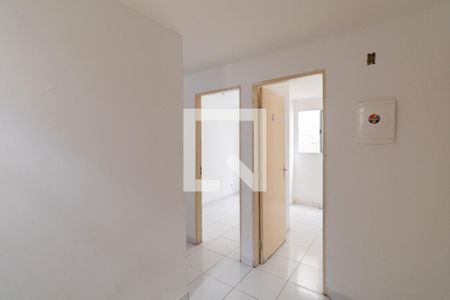 Sala de apartamento para alugar com 2 quartos, 39m² em Vila Nhocuné, São Paulo