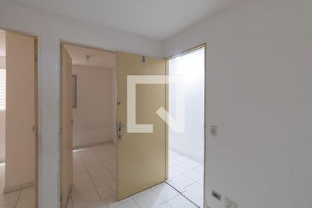 Sala de apartamento para alugar com 2 quartos, 39m² em Vila Nhocuné, São Paulo