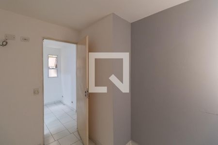 Quarto 2 de apartamento para alugar com 2 quartos, 39m² em Vila Nhocuné, São Paulo