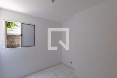 Quarto 1 de apartamento para alugar com 2 quartos, 42m² em Vila Nhocuné, São Paulo