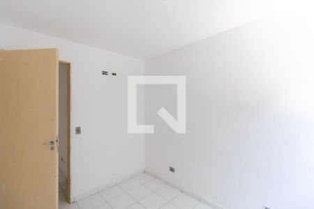 Quarto 1 de apartamento para alugar com 2 quartos, 42m² em Vila Nhocuné, São Paulo