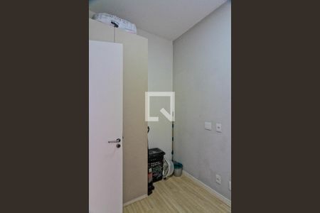 Quarto 2 de apartamento para alugar com 2 quartos, 34m² em Vila Palmeiras, São Paulo