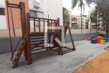 Apartamento à venda com 74m², 3 quartos e 1 vaga Apartamento à venda com 74m², 3 quartos e 1 vagaÁrea comum - Playground