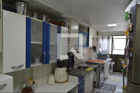 Apartamento à venda com 74m², 3 quartos e 1 vaga Apartamento à venda com 74m², 3 quartos e 1 vagaCozinha