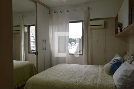 Apartamento à venda com 74m², 3 quartos e 1 vaga Apartamento à venda com 74m², 3 quartos e 1 vagaSuíte 2