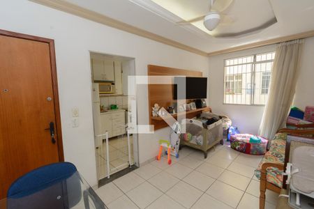 Sala de apartamento à venda com 3 quartos, 68m² em Inconfidentes, Contagem