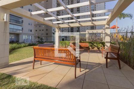 Apartamento à venda com 115m², 3 quartos e 2 vagas Apartamento à venda com 115m², 3 quartos e 2 vagasÁrea Comum