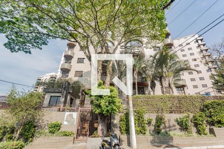 Apartamento à venda com 174m², 3 quartos e 3 vagas Apartamento à venda com 174m², 3 quartos e 3 vagasFachada