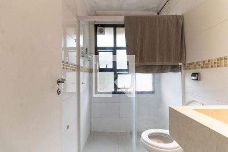 Apartamento à venda com 174m², 3 quartos e 3 vagas Apartamento à venda com 174m², 3 quartos e 3 vagasBanheiro da Suíte 2
