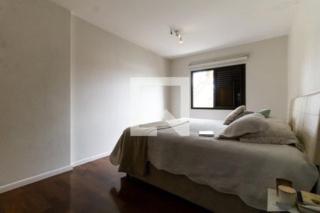 Apartamento à venda com 174m², 3 quartos e 3 vagas Apartamento à venda com 174m², 3 quartos e 3 vagasSuíte 1