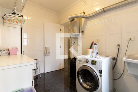 Apartamento à venda com 174m², 3 quartos e 3 vagas Apartamento à venda com 174m², 3 quartos e 3 vagasLavanderia