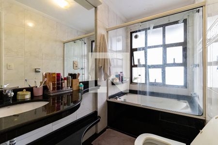 Apartamento à venda com 174m², 3 quartos e 3 vagas Apartamento à venda com 174m², 3 quartos e 3 vagasBanheiro da Suíte 3