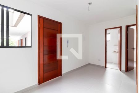 Sala de apartamento para alugar com 2 quartos, 42m² em Água Fria, São Paulo