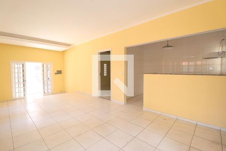 Sala de casa para alugar com 2 quartos, 122m² em Campestre, Santo André