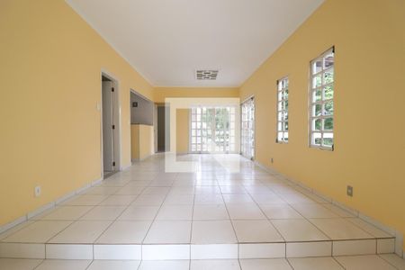 Sala de casa para alugar com 2 quartos, 122m² em Campestre, Santo André