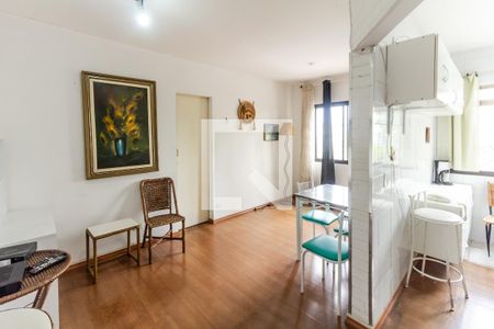 Sala de apartamento para alugar com 1 quarto, 38m² em Vila Nova Conceição, São Paulo