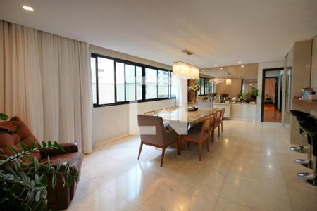 Sala de Jantar de apartamento à venda com 4 quartos, 210m² em Barro Preto, Belo Horizonte