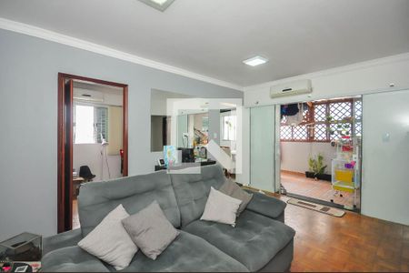 Sala de casa para alugar com 2 quartos, 95m² em Jardim Monte Kemel, São Paulo