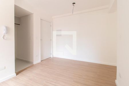 Sala de apartamento para alugar com 2 quartos, 43m² em Água Verde, Curitiba